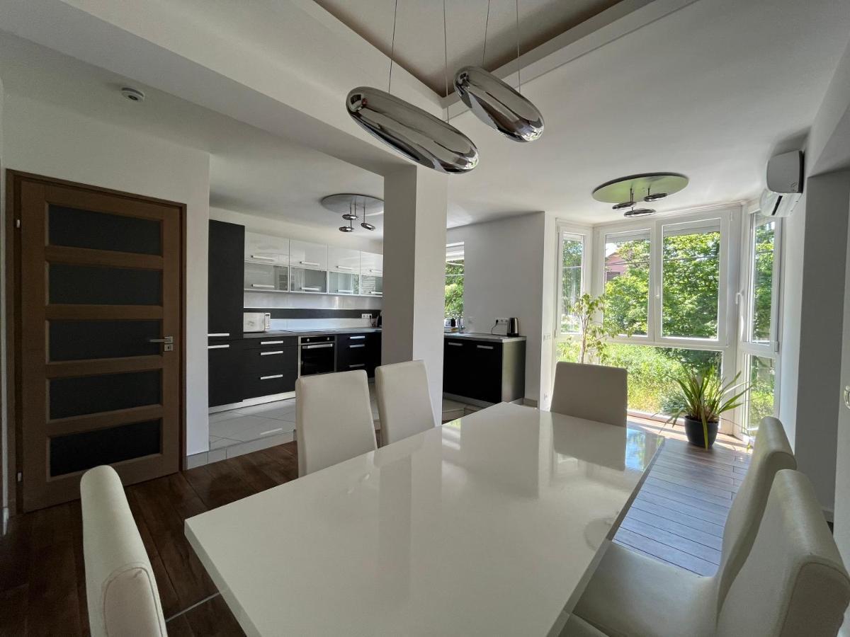 Bagoly Apartman เอ็กเกอร์ ภายนอก รูปภาพ